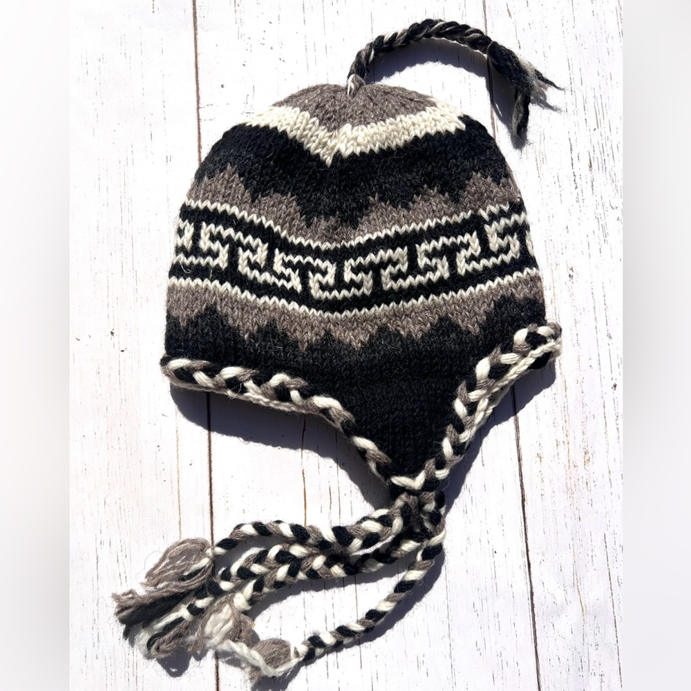 Hand Knitted Sherpa Wool Beanie with Fleece Lining